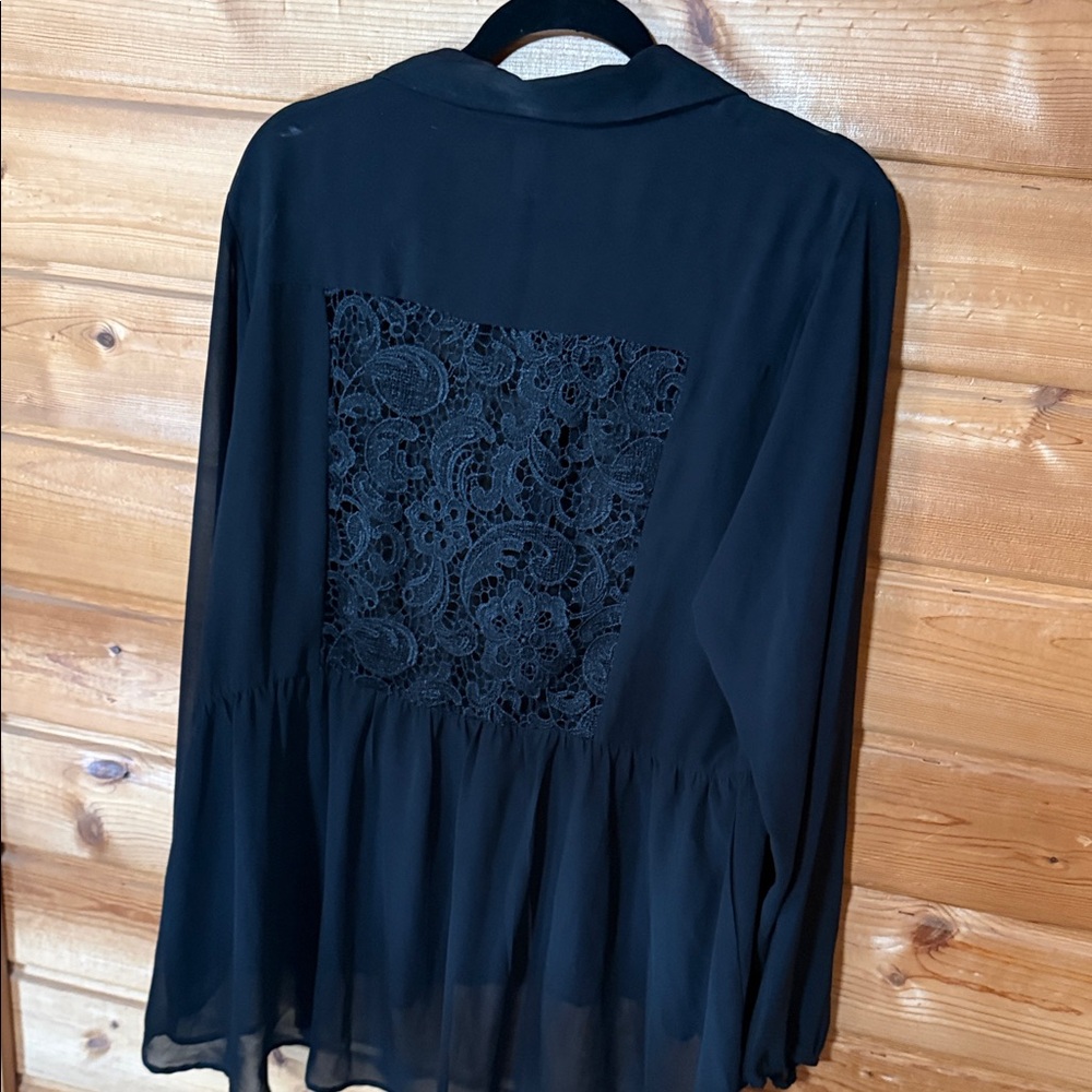 Torrid Black Long-Sleeve Ruffled Button-Front Blouse - Picture 4 of 4